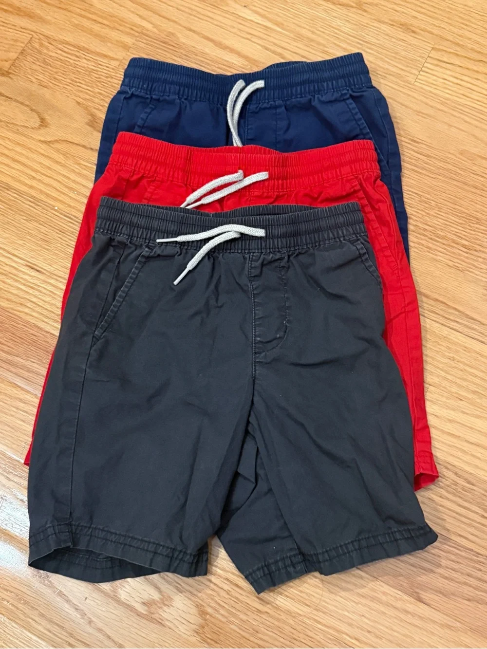 Old Navy Boys 3-Pack Pull-On Shorts in Navy, Red & Charcoal